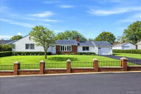 247 Croydon Rd, Yonkers, NY 10710