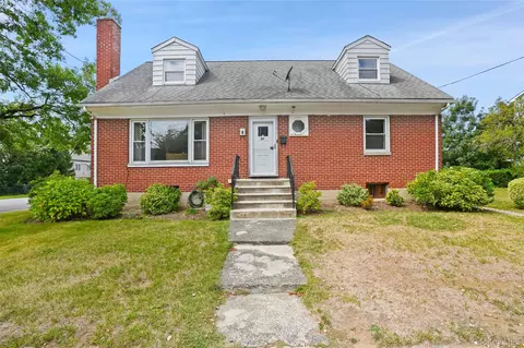 66 Batavia Pl, Harrison, NY 10528