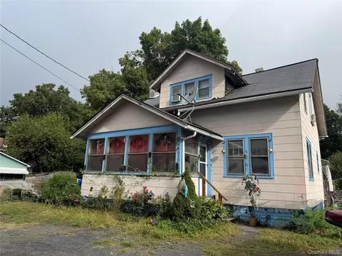 630 Route 212, Saugerties, NY 12477