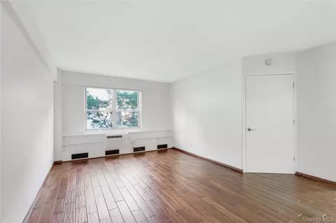 40 Sutton Pl #3G, New York, NY 10022