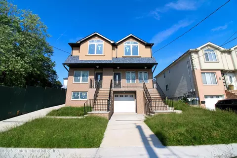 85 Perry Ave, Staten Island, NY 10314