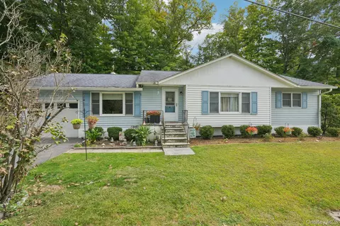 4 River Rd, Tuxedo, NY 10987