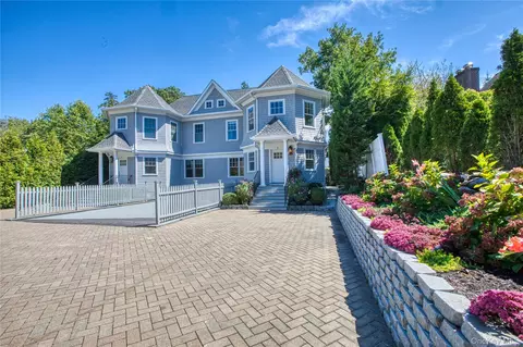 11 Orchard Pl #B, Greenwich, CT 06830