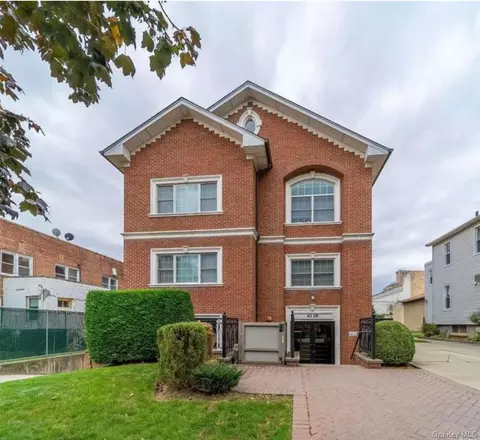 4228 214th Pl #2A, Bayside, NY 11361