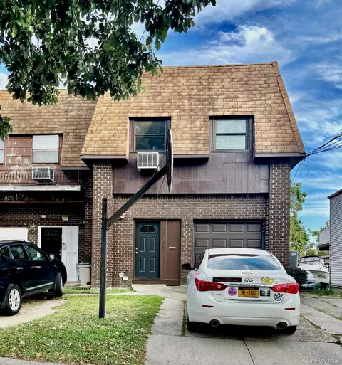 256-20 Craft Ave, New York, NY 11422