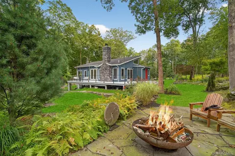 148 Evergreen Ln, Tusten, NY 12764