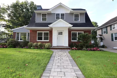 78 Ontario Rd, North Hempstead, NY 11001