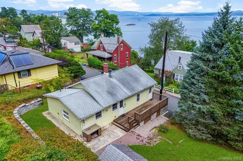 1 Riverside Ave, Haverstraw, NY 10927