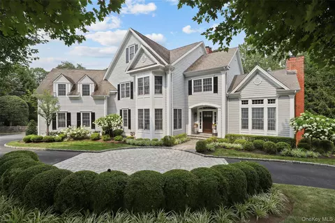 5 Augusta Ct, Purchase, NY 10577