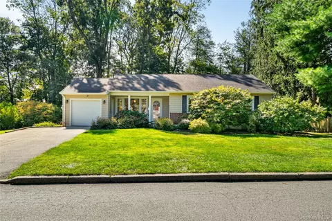 101 Keats Ave, Greenburgh, NY 10530