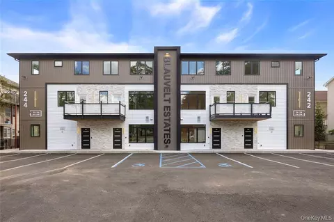 244 Blauvelt Rd #215, Ramapo, NY 10952