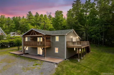 206 High Rd, Lumberland, NY 12737