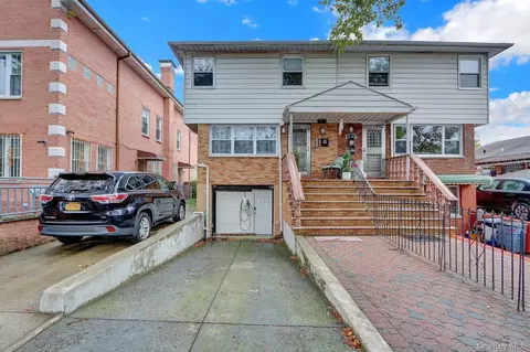 3005 72nd St, East Elmhurst, NY 11370