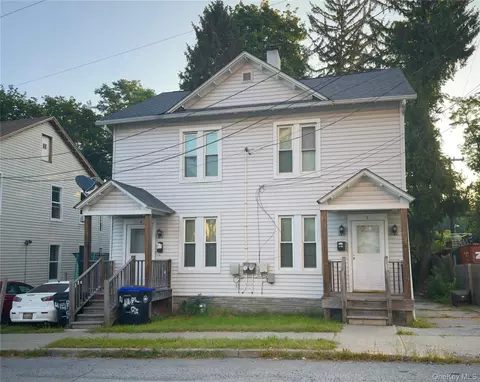 2 Elm Pl # -4, Poughkeepsie, NY 12601