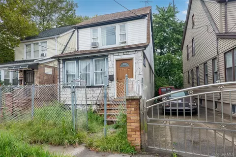 16731 109th Ave, New York, NY 11433