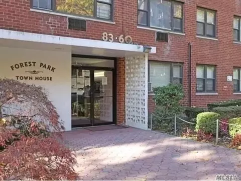 83-60 118th St #3G, New York, NY 11415