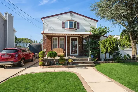 378 Starke Ave, East Meadow, NY 11554