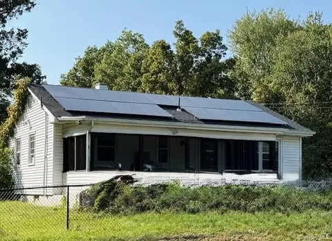 155 Rock Cut Rd, Walden, NY 12586