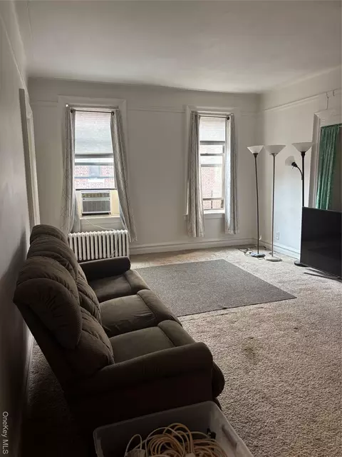 160-15 Powells Cove Blvd #D302, Whitestone, NY 11357