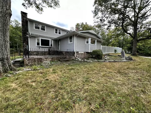 116 Ludlum Rd, Monroe, NY 10950