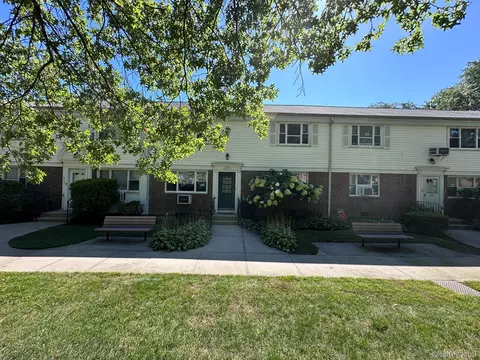 15-27 212 St #198, Bayside, NY 11360