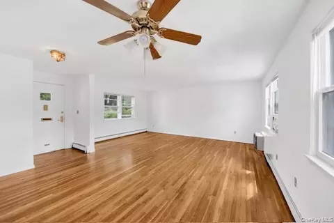 125 N Washington Ave #68, Greenburgh, NY 10530