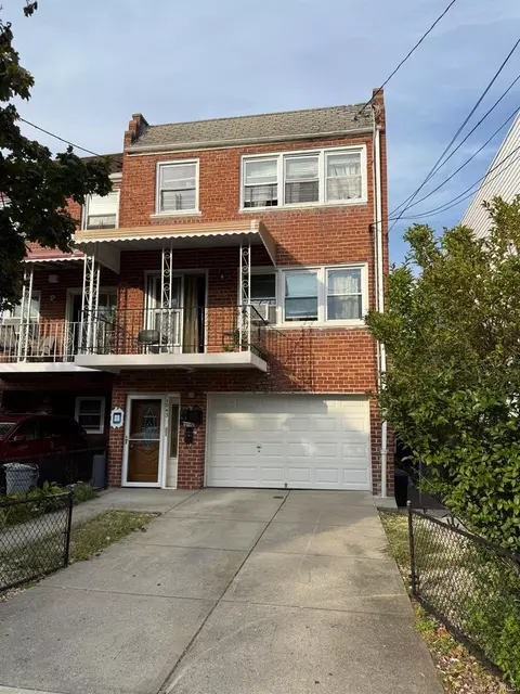 1043 E 84th St, Brooklyn, NY 11236