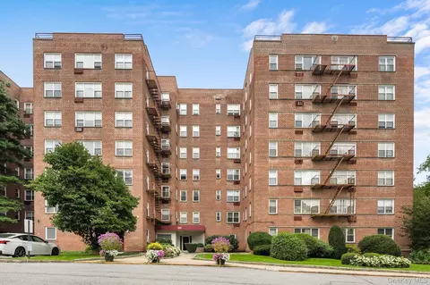 609 Palmer Rd #4C, Yonkers, NY 10701