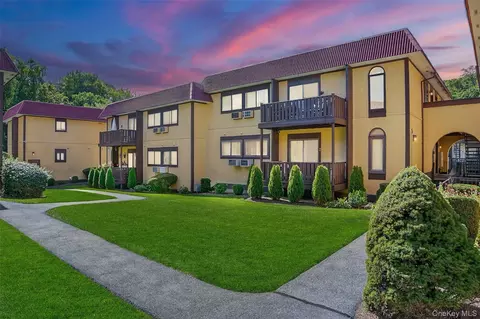12 Granada Cres #20, Greenburgh, NY 10603