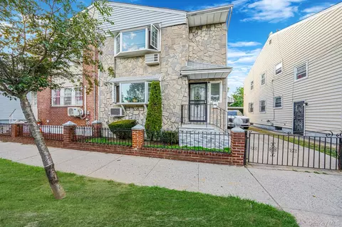 15017 108th Ave, Jamaica, NY 11433