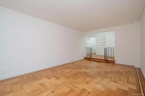 2685 Creston Ave #2-L, New York, NY 10468