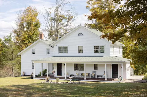125 Crumley Van Vactor Rd, Ferndale, NY 12734