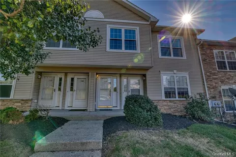 1166 Maggie Rd #9-2, Newburgh, NY 12550