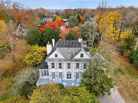 706 Fairway Ave, Mamaroneck, NY 10543