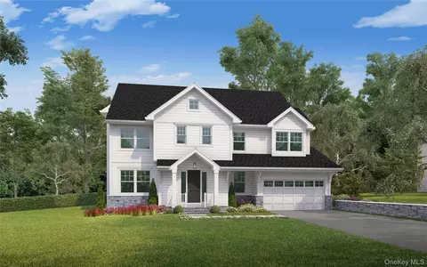 8 Dell Rd, Scarsdale, NY 10583