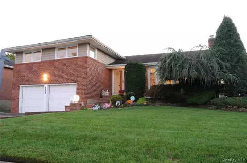 113 Northern Pkwy W, Plainview, NY 11803