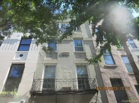 231 E 62nd St, New York, NY 10065