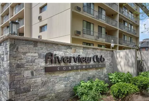1155 Warburton Ave #8N, Yonkers, NY 10701