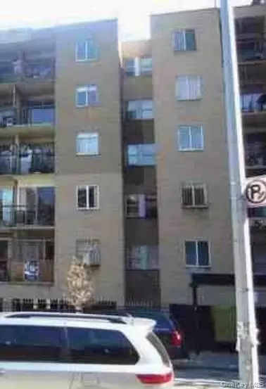 770 Lefferts Ave #3R, Brooklyn, NY 11203