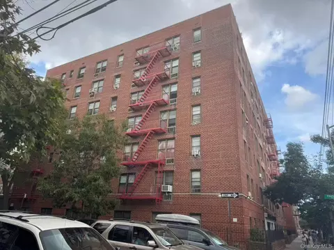 92-29 Lamont Ave #2K, Elmhurst, NY 11373