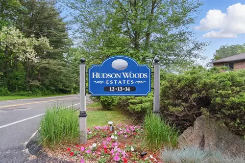 13 Scenic Dr #M, Cortlandt, NY 10520