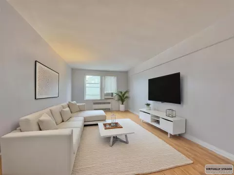 26-25 Union St #6G, New York, NY 11354