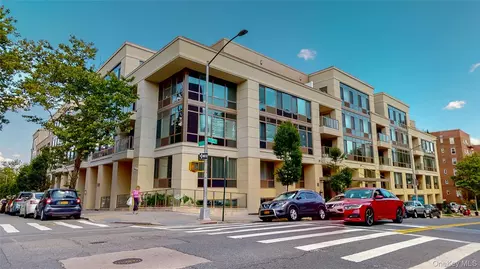 64-05 Yellowstone Blvd #311, New York, NY 11375