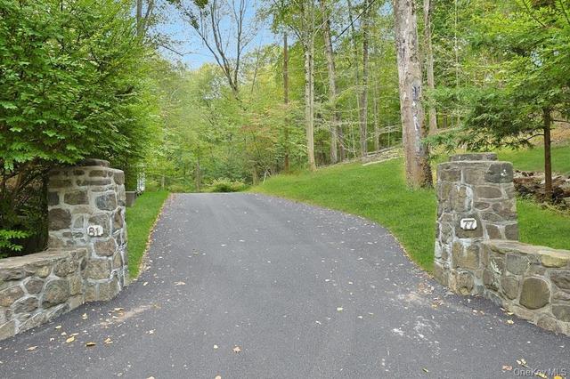 81 Montrose Station Rd, Cortlandt, NY 10548