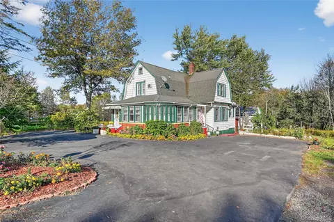 194 Old Liberty Rd, Thompson, NY 12701