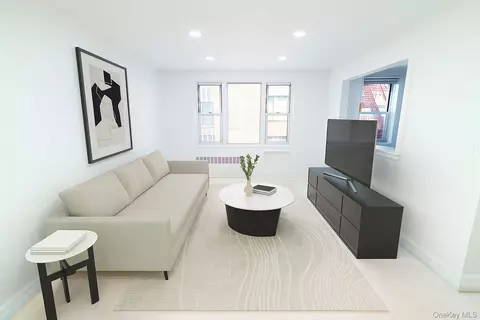 1 Sadore Ln #5A, Yonkers, NY 10710