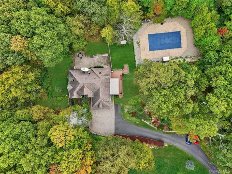 150 Hortontown Rd, Kent, NY 10512
