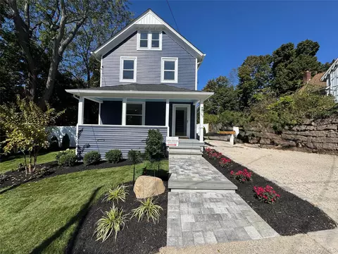109 Spring St, Port Jefferson, NY 11777