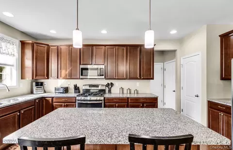 Kitchen - 59 Luthien Forest Rd, New Windsor, NY 12553 photo 1 of 2