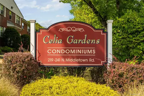 221 N Middletown Rd #F, Orangetown, NY 10965